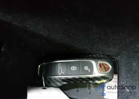 2018 Porsche Panamera 4 z USA, uszkodzony, nr VIN WP0AA2A74JL110994